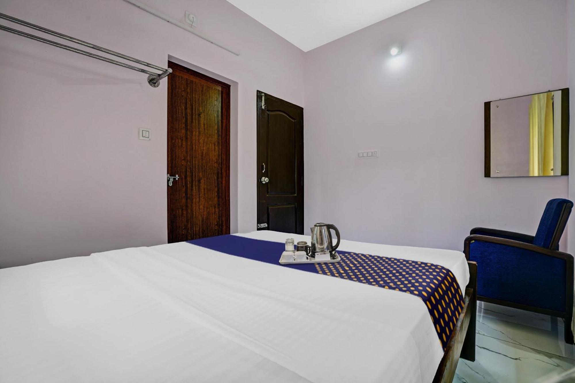 Spot On Shalom Palace Residency Neriyamangalam Eksteriør bilde